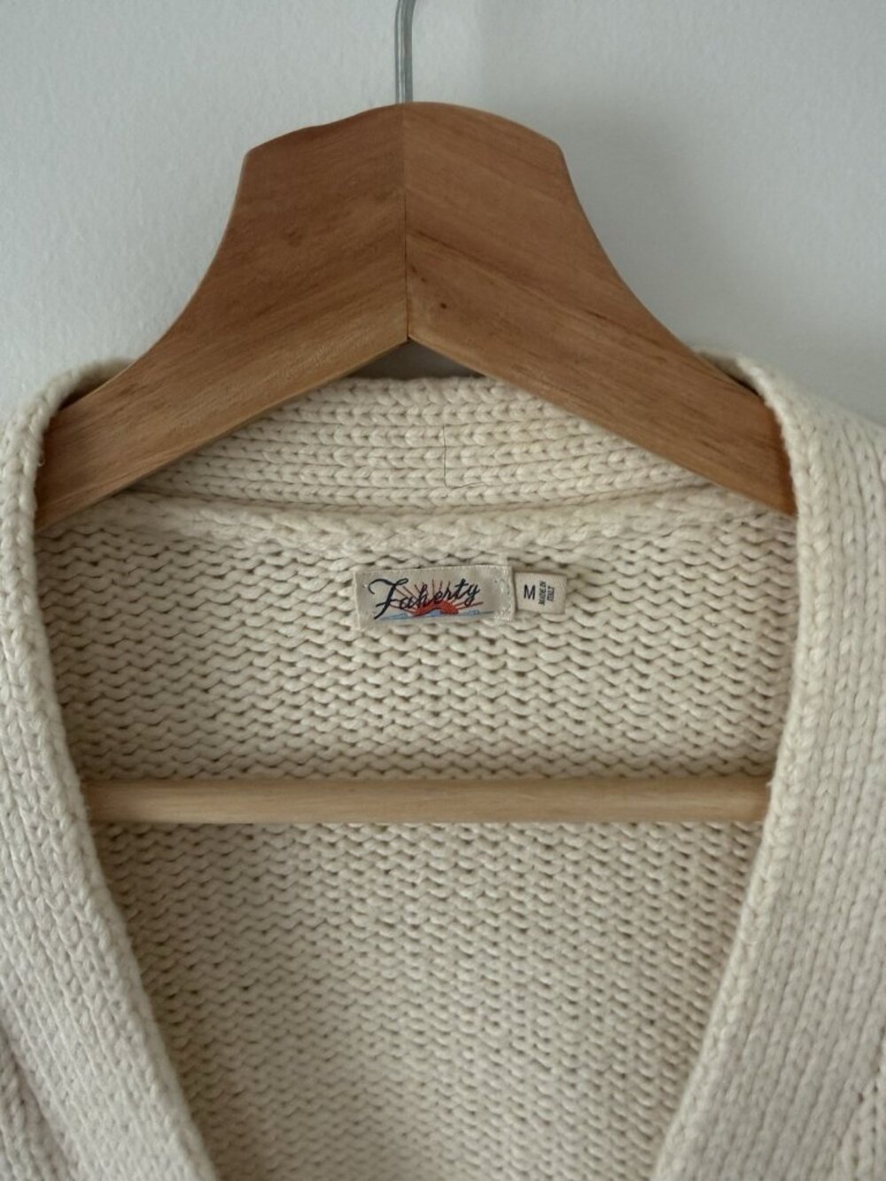 Faherty Cuddle Cardigan Raglan Sleeve Neutral Ivory Button Front Cottage Cozy M - Picture 7 of 10